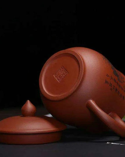 Elegant Yixing Purple Clay Teacup with Lid