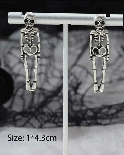 Eerie Elegance Skull Dangle Earrings - Ideal Gothic Accessory for Halloween and All-Year Wear