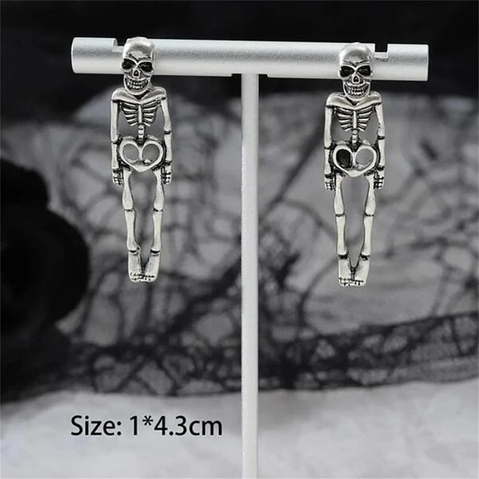 Eerie Elegance Skull Dangle Earrings - Ideal Gothic Accessory for Halloween and All-Year Wear