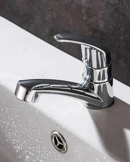 Sleek Chrome Single Handle Bathroom Faucet with Drip-Free Ceramic Cartridge