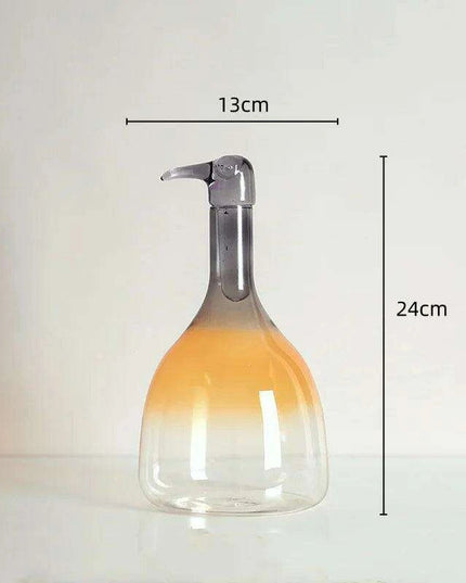 Toucan-Inspired Gradient Glass Vase: A Chic and Multifunctional Home Accent