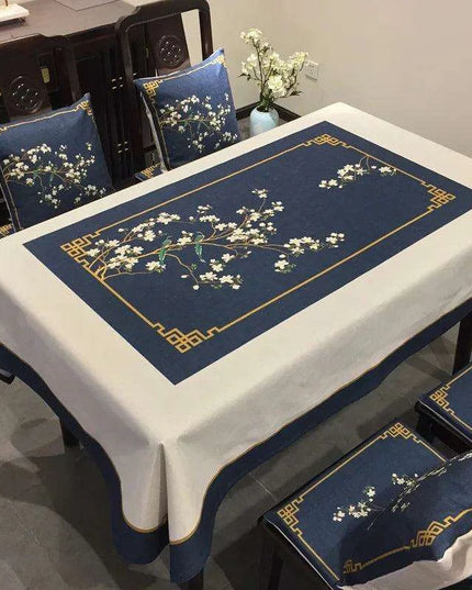 Elegant Rectangular Light Tablecloths for Holiday Celebrations - Waterproof and Wrinkle-Resistant Wedding Decor