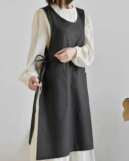 Chic Waterproof Apron for Culinary and Gardening Mastery - Adjustable Cotton-Linen Blend