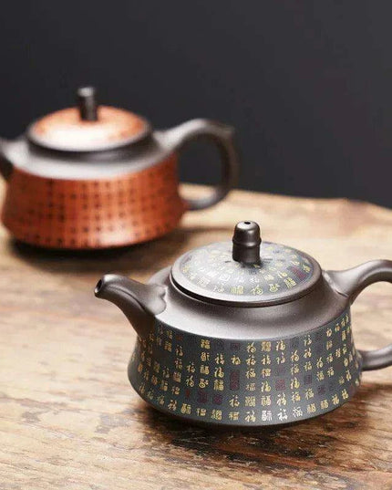 Elegant Purple Clay Tea Infuser Teapot - Ideal for Cozy Tea Gatherings