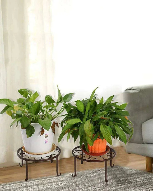 Artistic Hollow Iron Plant Stand - Stylish Display for Indoor and Outdoor Plants