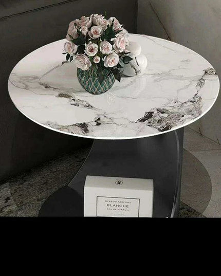 Stylish Leather Lounge Chair for Contemporary Living Areas