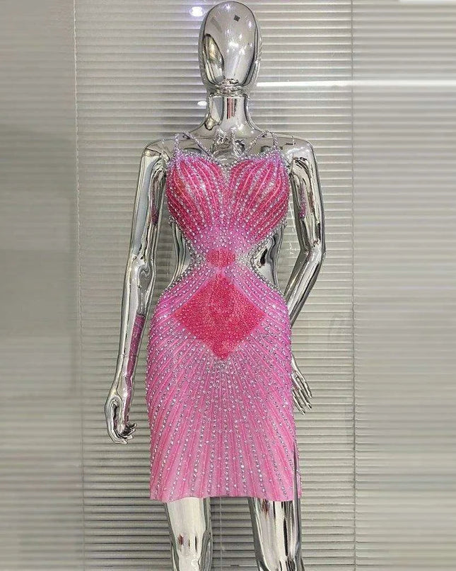 Stunning Backless Bodycon Dress with Dazzling Diamond Details for Unforgettable Events