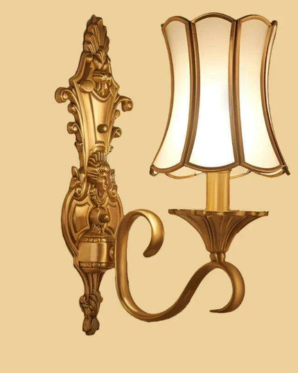 Elegant Brass LED Wall Sconce - Modern Lighting for Home and Hospitality Spaces