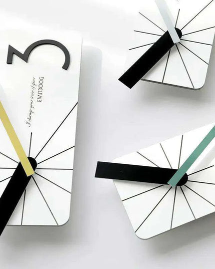 Charming Bamboo Wall Clock with Silent Mechanism for Mediterranean-Inspired Home Décor