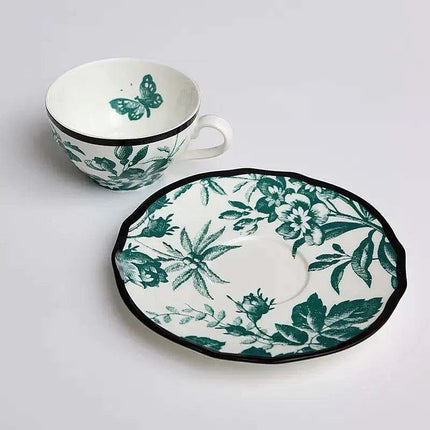 Elegant European Ceramic Mug Set with Lid - A Perfect Gift for Coffee Aficionados