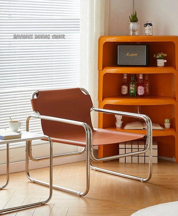 Bauhaus Luxe Leather Lounge Chair - A Fusion of Style and Comfort