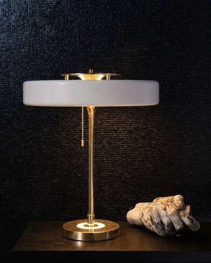 Sleek Scandinavian LED Desk Lamp - Modern Illumination for Any Environment