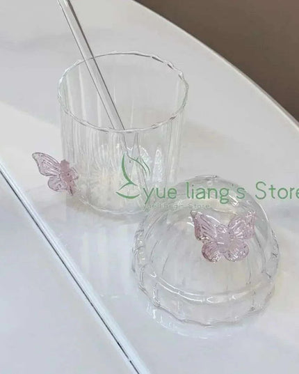 Elegant 3D Butterfly Round Glass Mug for Stylish Floral Drinks