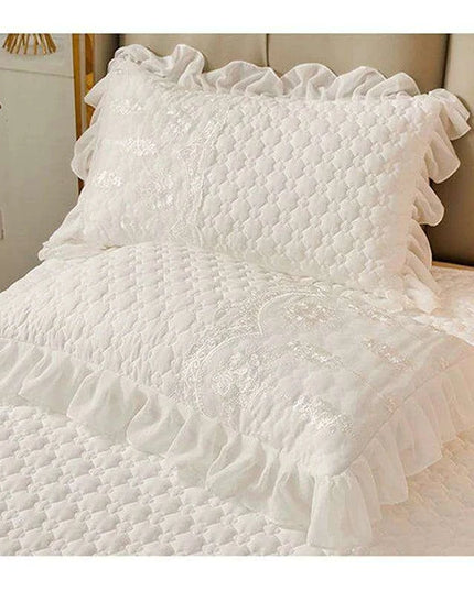 Luxurious Summer Quilted Bedspread for Couples - King Size White Bedding (180x200cm)