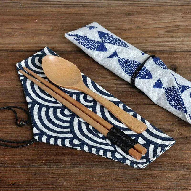 Chic Japanese Vintage Cutlery Organizer for Elegant Dining Experiences