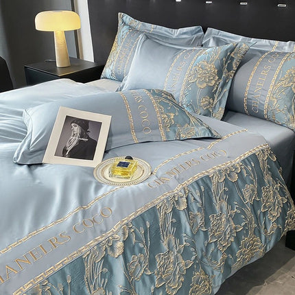 Decrohome Luxury Cotton Bedding Set - Embroidered Quilt Cover & Sheets