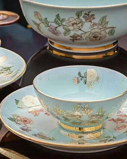 Exquisite Green Porcelain Chinese Dining Set - Ideal for Entertaining and Gifting