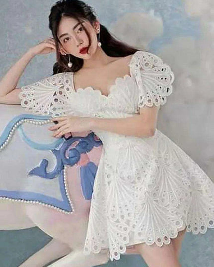 DEAT Elegant Hollow Embroidered High-Waisted Solid Color Summer Dress for Women - 2024 Party Edition 13DB4842