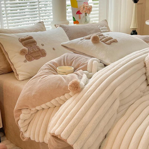 Luxurious Faux Rabbit Velvet Duvet Cover Set - Plush Bedding Collection with Pillowcases in Multiple Sizes