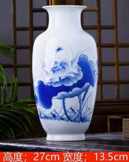 Antique Chinese Ceramic Vase with Intricate Animal Motif - Timeless Charm