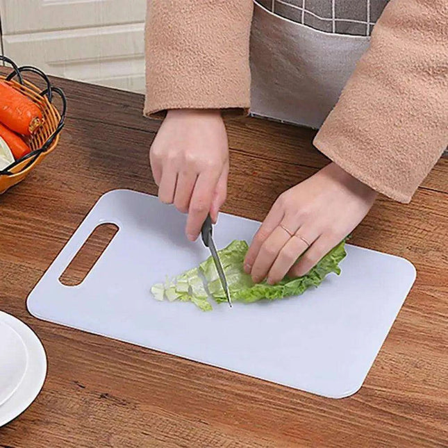 Vibrant Non-Slip Cutting Board Set for Safe and Stylish Culinary Preparation