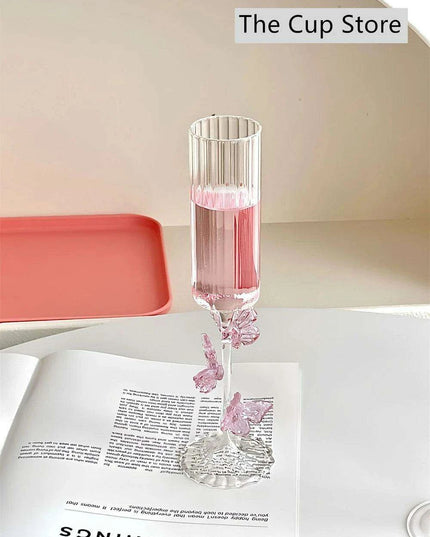 Charming 3D Butterfly Wine Goblet - Exquisite Transparent Glass for Luxurious Home Decor