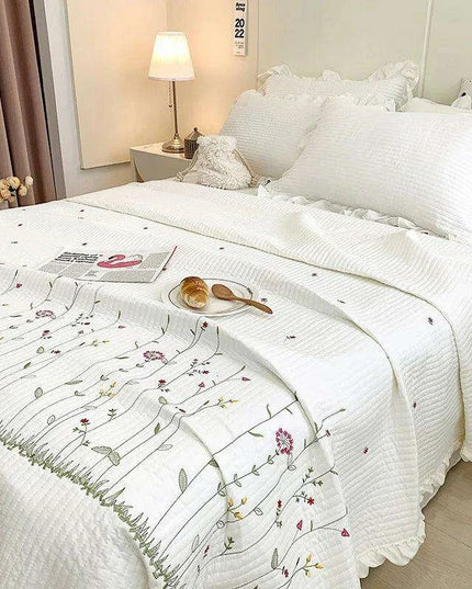Embroidered Ruffle Flower Summer Quilt Set