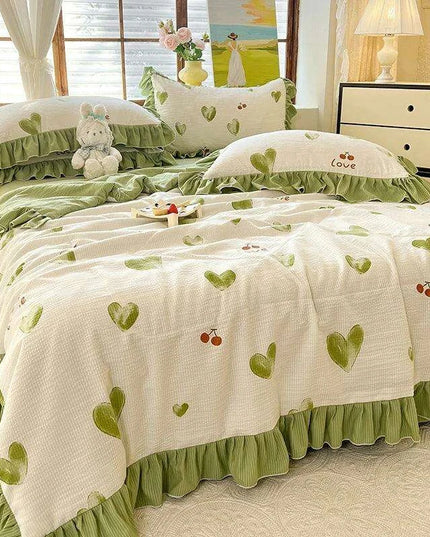 Charming Rabbit Pattern Seersucker Quilt