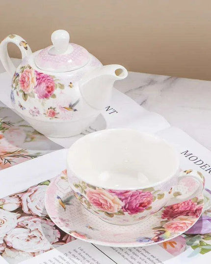 Elegant Floral Porcelain Tea Set for the Sophisticated Tea Connoisseur