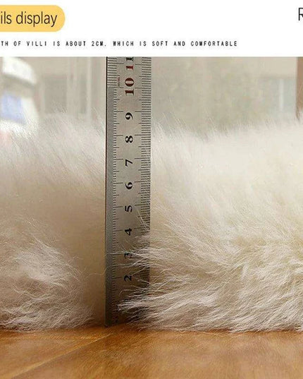 Luxurious Genuine Sheepskin Shag Rug for Ultimate Comfort - Soft, Plush Carpet for Sofa and Chair