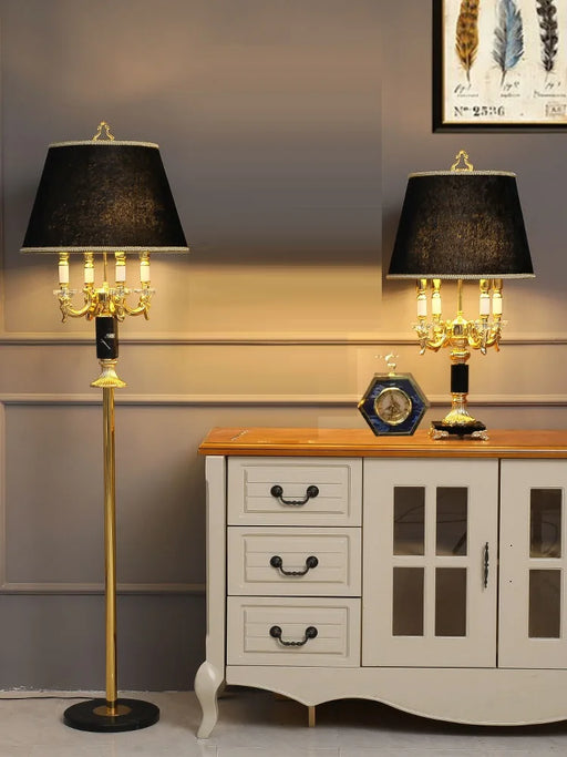Luxurious Black Crystal Lamp - Elegant Home Lighting Solution
