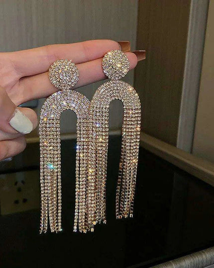 Vibrant Heart-Shaped Crystal Drop Earrings - Dazzling Rhinestone Statement Jewelry for Women with Bold Oversized Charm