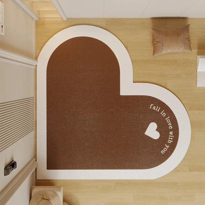 Chic Heart-Shaped Welcome Mat - A Touch of Elegance for Your Home
