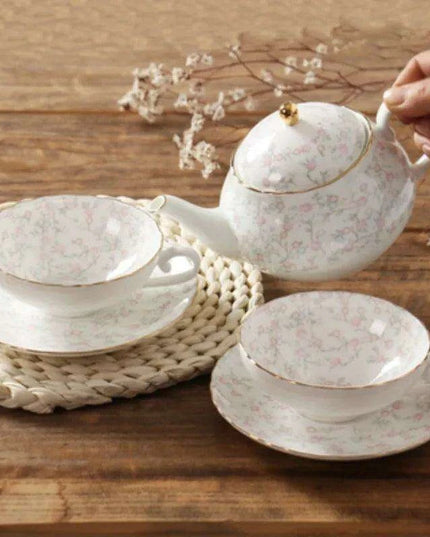 Sleek Black Bone China Tea Set for Two - A Luxurious Japanese Tea Experience