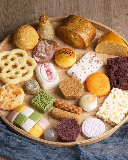 Whimsical Kawaii Mini Chinese Pastry Figurines - Adorable Collectible Delights