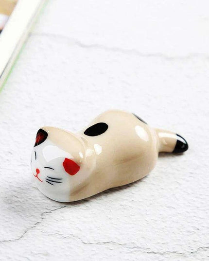 Whimsical Cat-Inspired Ceramic Chopstick Holder - Delightful Japanese Dining Accessory