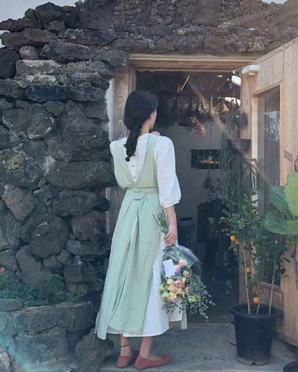 Chic Vintage French Cotton Linen Kitchen Apron