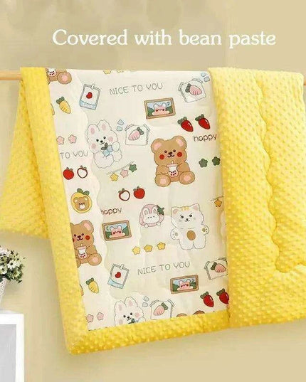 Adorable Plush Infant Blanket: Soft Comfort for Your Baby's Delicate Skin