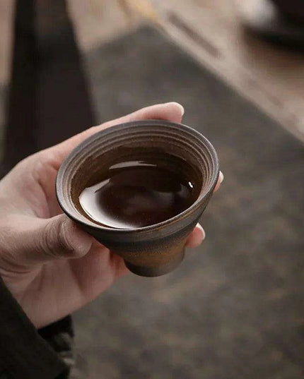 Elegant Artisan Japanese Stoneware Tea Bowl – Enhance Your Tea Experience with Timeless Craftsmanship