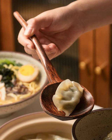Elegant Beechwood Soup Spoon - The Ultimate Kitchen Accessory for Ramen and Stews