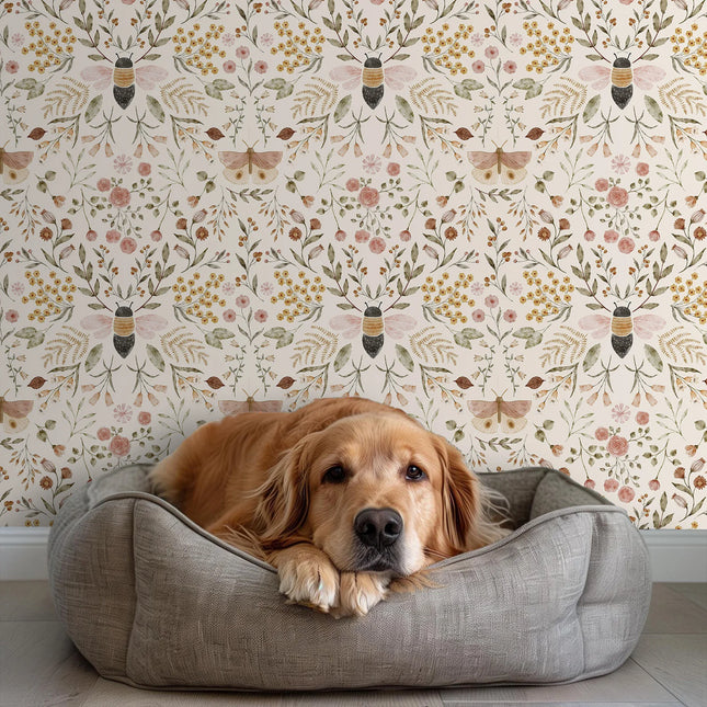 Vintage Bees & Animals Mural Wallpaper – PVC-Free, Peel & Stick or Non-Woven