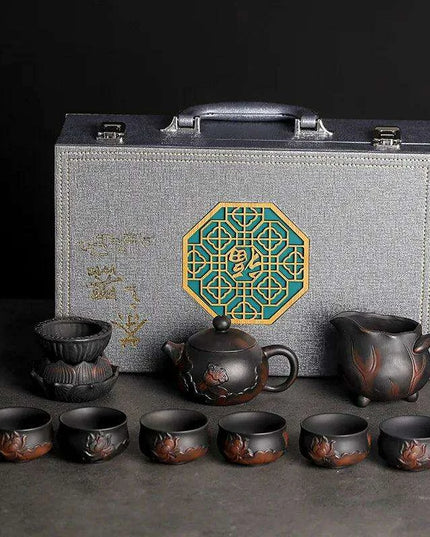 Yunnan Handcrafted Purple Pottery Tea Ceremony Set: Gaiwan Teapot and Cups for Elegant Brewing