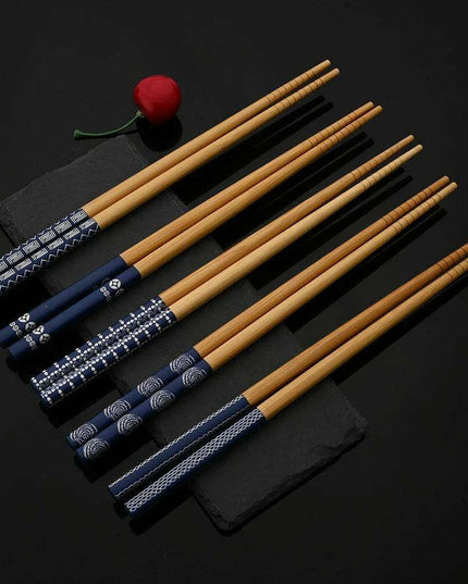 Eco-Conscious Bamboo Chopsticks Set for Authentic Asian Cuisine