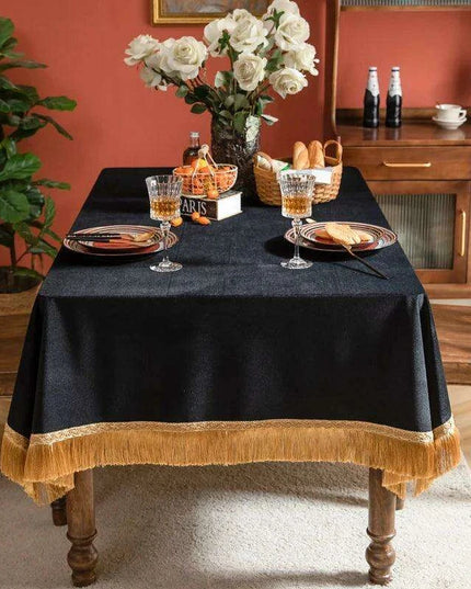 Elegant Tassel Table Linen Set for Upscale Dining Affairs