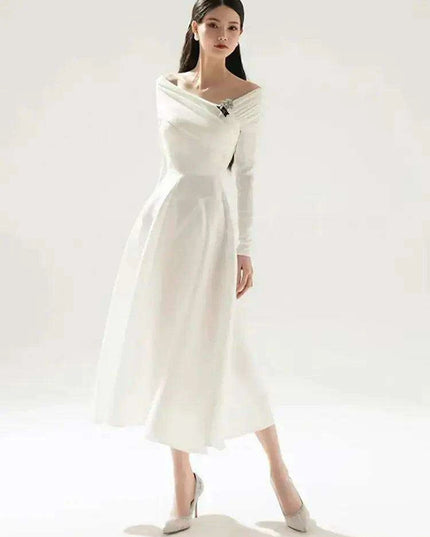 Stylish Sleeveless High Waist Evening Dress with Boat Neck for Women