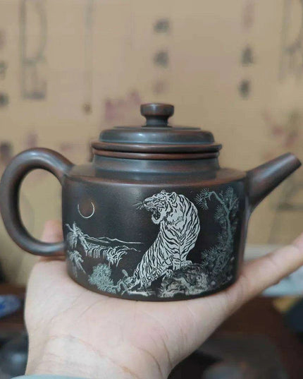Artisan 200ml Qinzhou Nixing Clay Teapot Set for Puerh and Tea Lovers