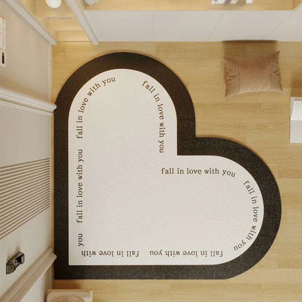Chic Heart-Shaped Welcome Mat - A Touch of Elegance for Your Home