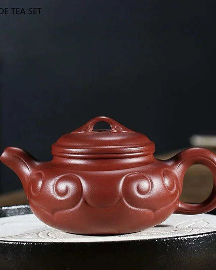 Artisan 180ml Yixing Purple Clay Teapot with Integrated Filter – Luxurious Zisha Infuser for Exceptional Tea Experiences