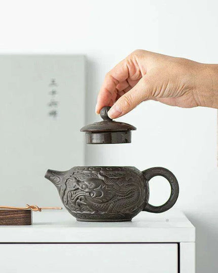 Exquisite Yixing Purple Clay Teapot for True Tea and Coffee Aficionados