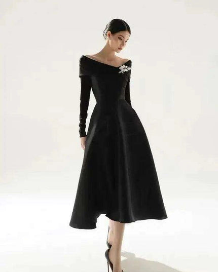 Stylish Sleeveless High Waist Evening Dress with Boat Neck for Women